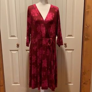 🌻🌻🌻 Torrid Burgundy Faux Wrap Dress Stretchy Soft